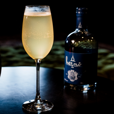 French+75+gin+and+prosecco+cocktail.png
