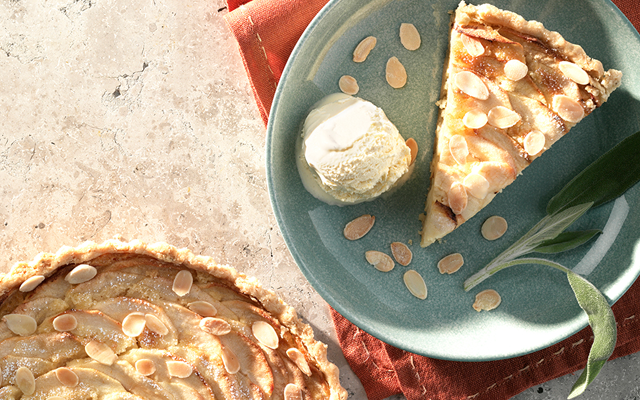 Gin+Frangipan+Aplle+sage+tart+and+icecream.png