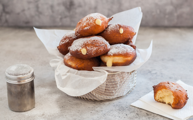 gin+doughnuts.png