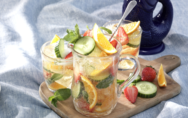gluggle+jug+gin+punch.png