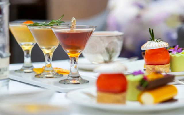 conrad-london-gin-afternoon-tea.jpg
