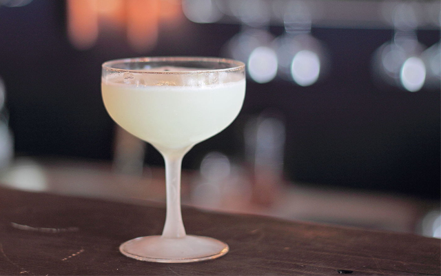 White+Lady+gin+cocktail.png
