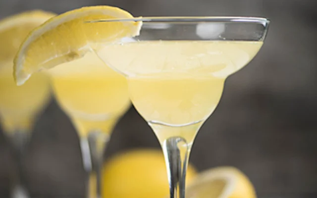 Genever+Gimlet+Ozmos+Gin.jpg