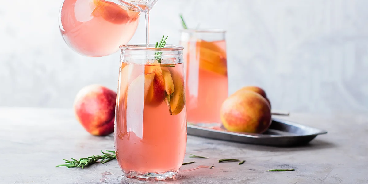 Pink gin and peach lemonade really is a winning summer combination