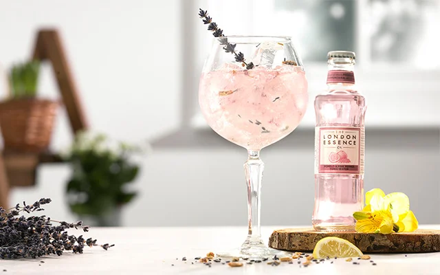 pink-pomelo-peppercorn-lavender-gin-tonic.jpg