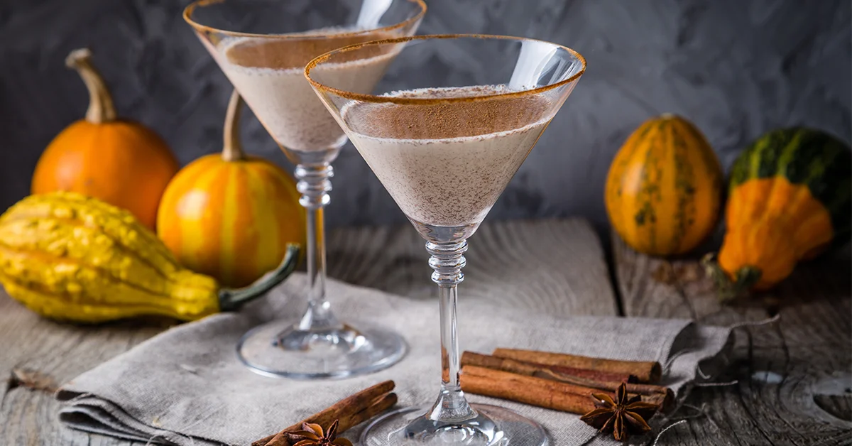 This Baileys and ginbased Chai Latte Espresso Martini is an autumnal