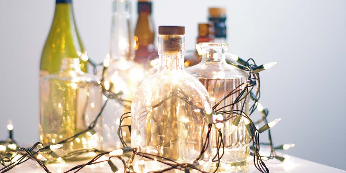 Empty Wrecking Coast Rectangular Gin Glass Bottle  Lamp Upcycling crafts Wedding 