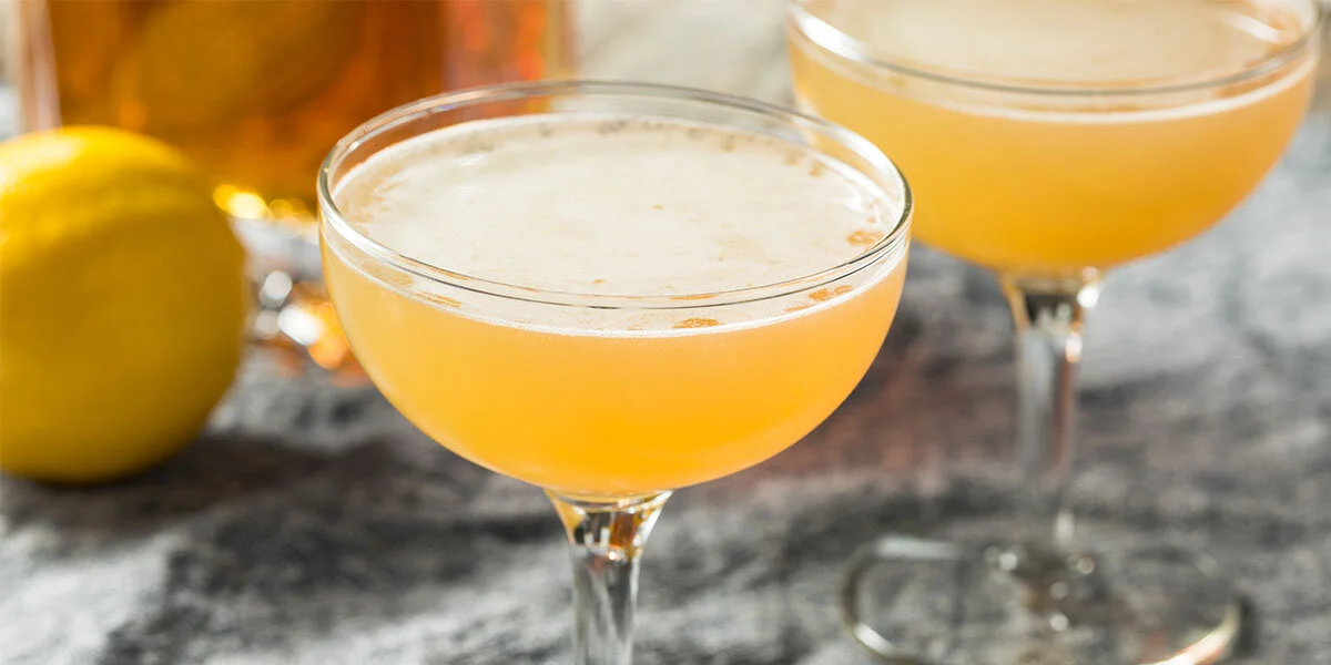 This appleflavoured gin cocktail is a Martini like no other! — Craft