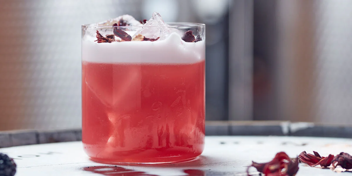 Get ready for the warm weather with this gin and grenadine