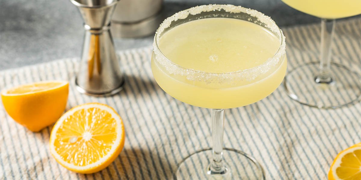 Easy Elderflower Lemon Drop Martini Recipe