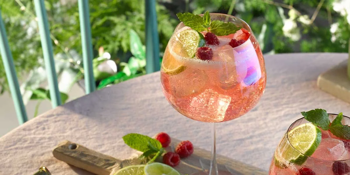 Raspberry Limoncello Spritz with gin, prosecco and Campari? Yum! — Craft Gin Club The UK's No