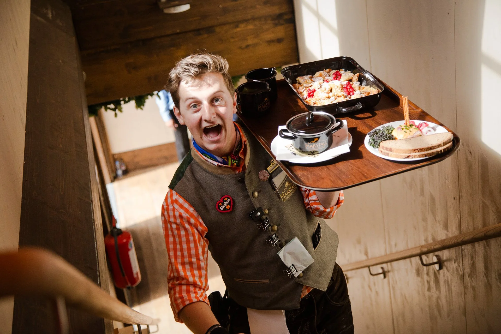 Serving with a smile at the Marstall tent, an addition to the Theresienwiese fairgrounds since 2014.