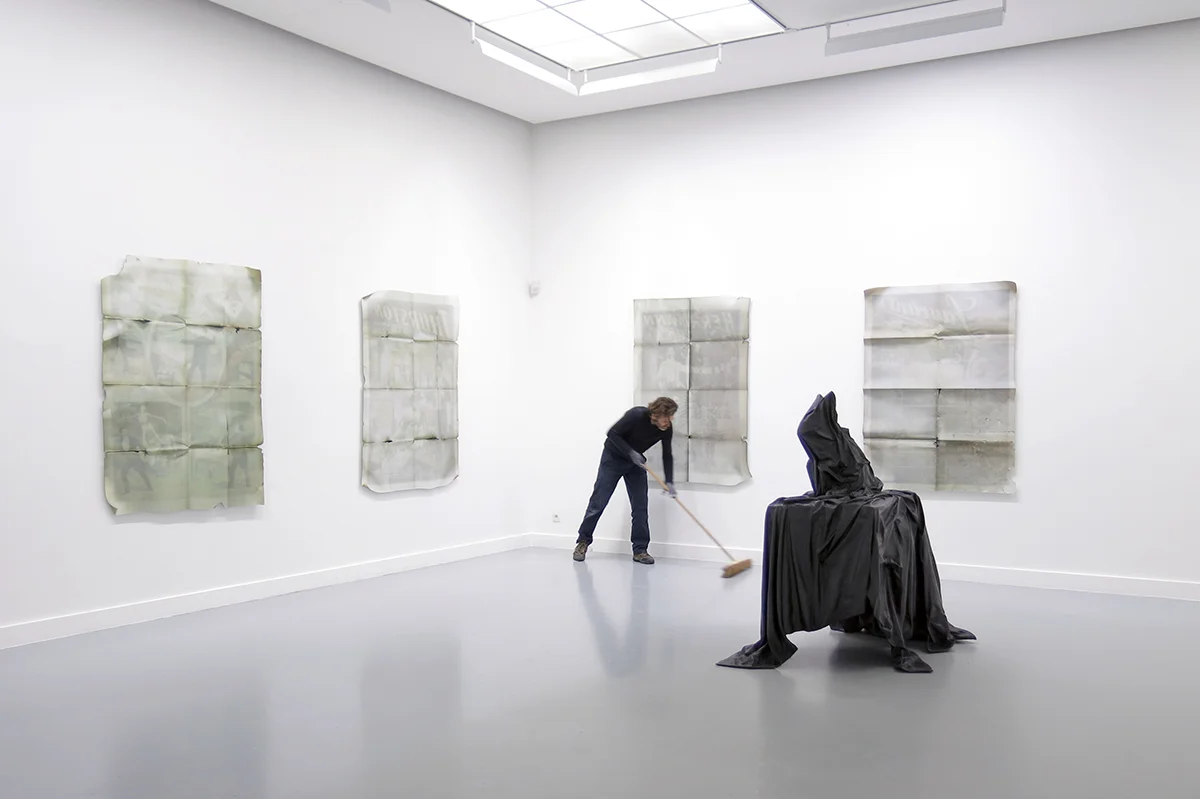 Installation view: «El Hotel Eléctrico» Museum of Contemporary Art, Antwerp Curated by Edwin Carels 21.02 - 11.05.2014
