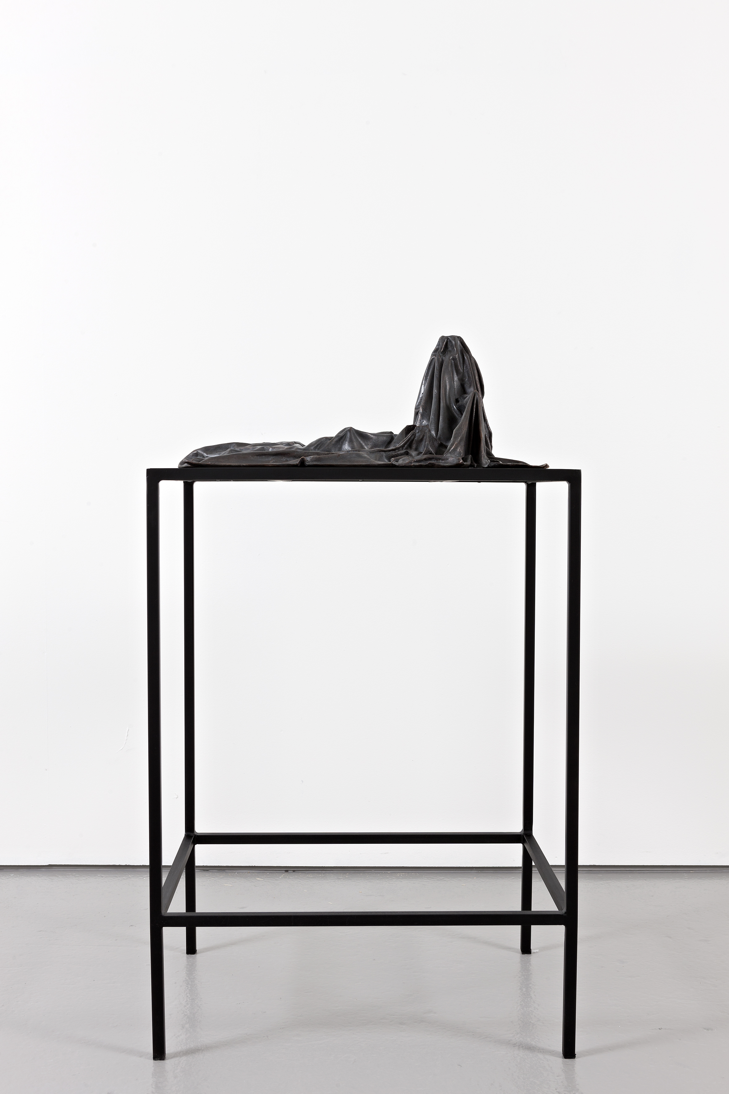 Silent Codes IV (2015) Bronze on steel and mdf table. Sculpture: 26 x 51 x 64 cm, table: 100 x 55 x 72 cm Edition: 1/3. Photo: Vegard Kleven