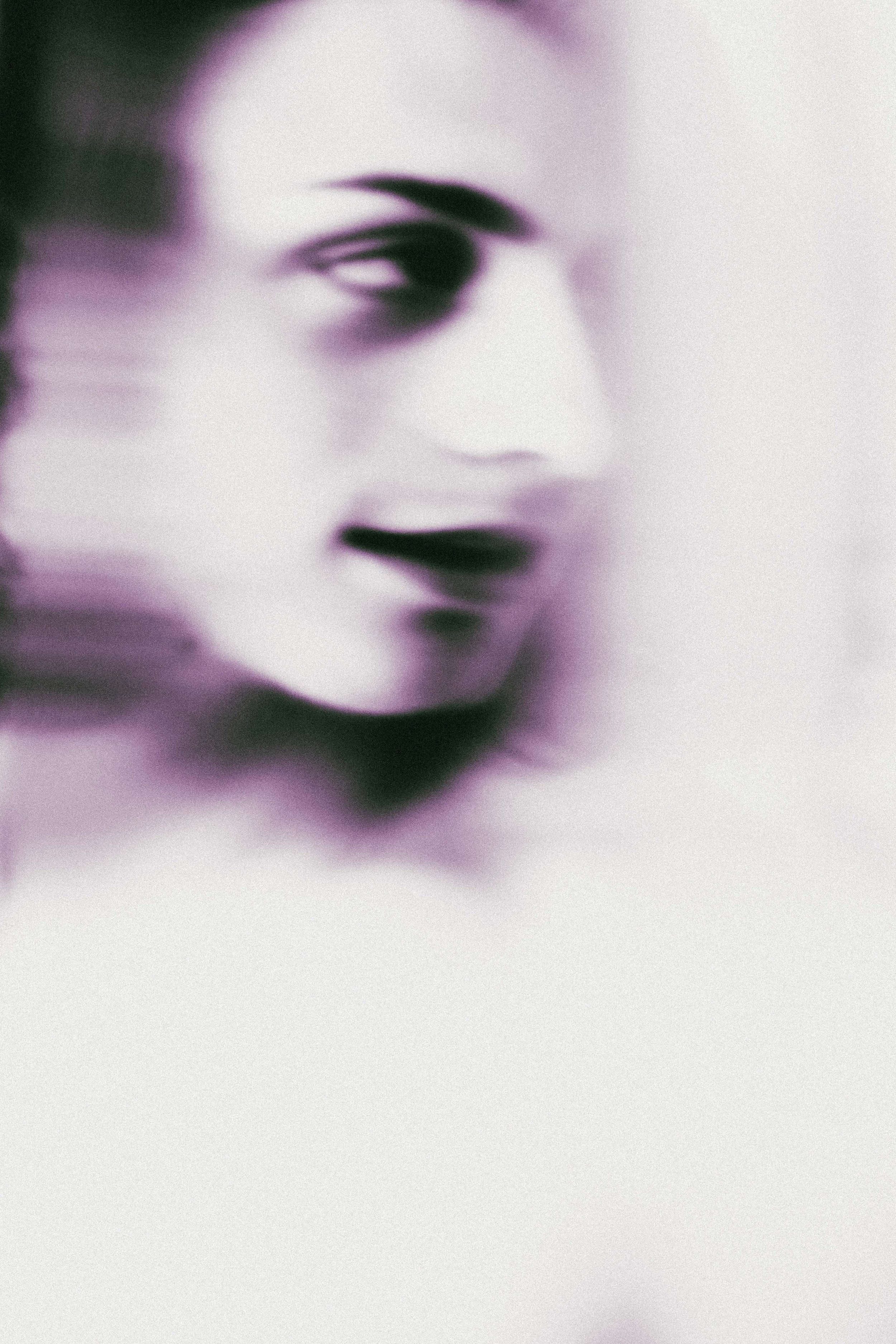Emy, Portrait Photography via Zoom, 25.7.22