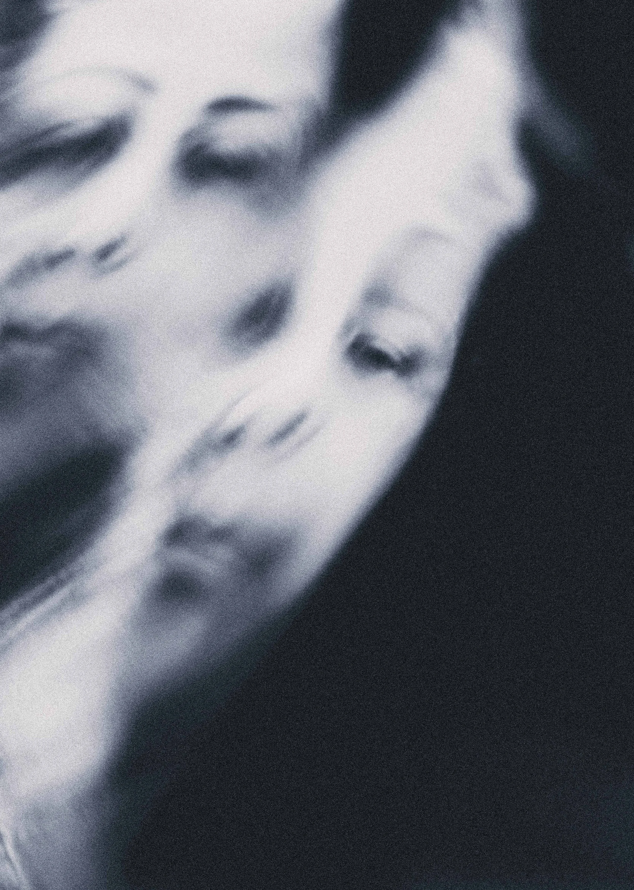 Temptress la Tease Zoom Portraits