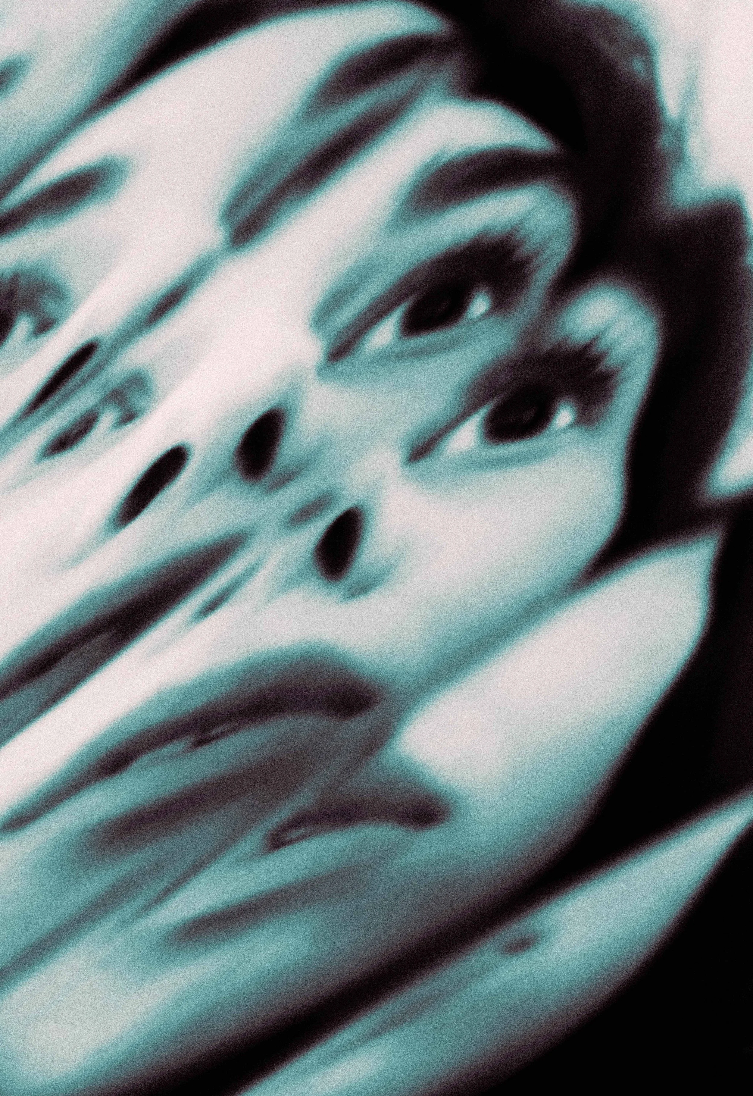 Eline, Portrait Photography via Zoom