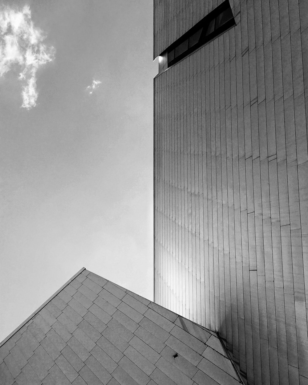 Denver Art Museum by Studio Libeskind. iPhone 6S photo © Miller Taylor