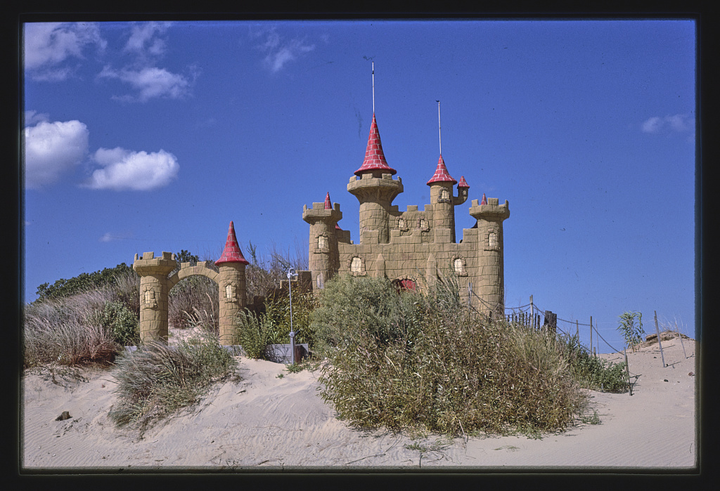  John Margolies Roadside America photograph archive (1972-2008), Library of Congress, Prints and Photographs Division. 