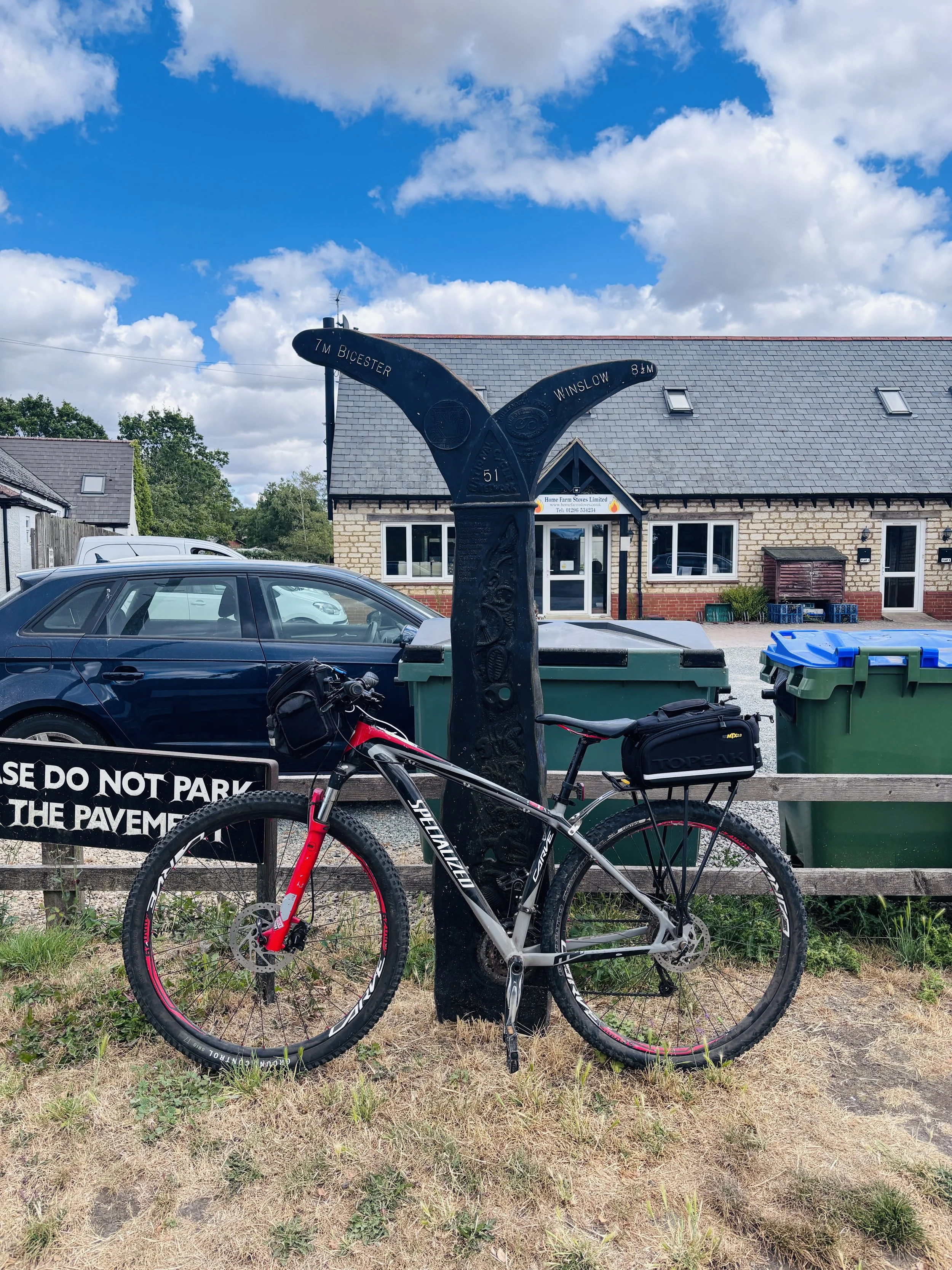 MP535 - NE of Poundon