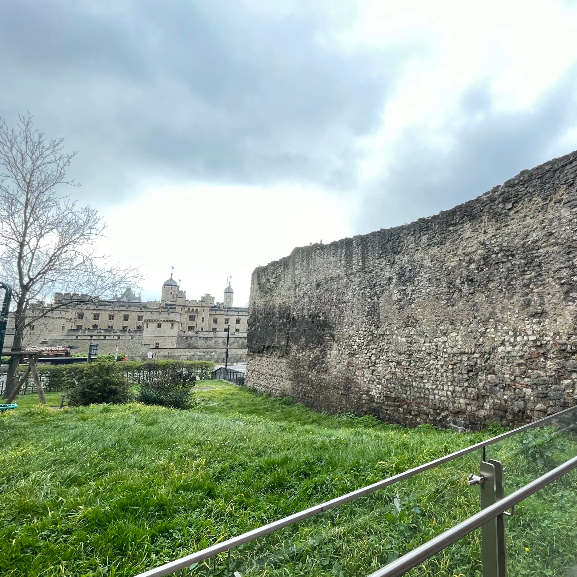 Walking The Roman London Wall