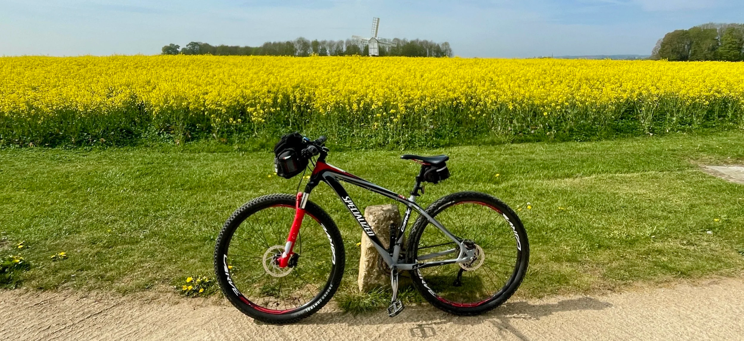 Warriner Windmill near Bloxham Grove