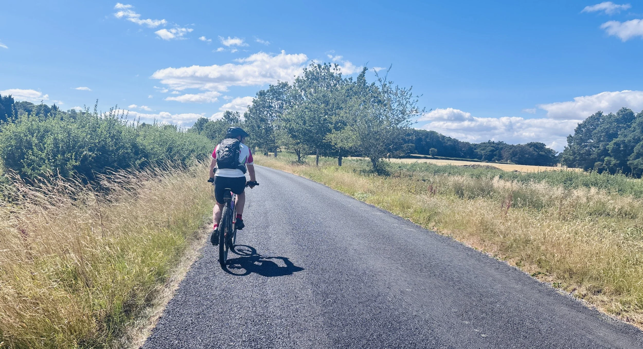 Cycling the NCN 51 in the countryside near Kidlington