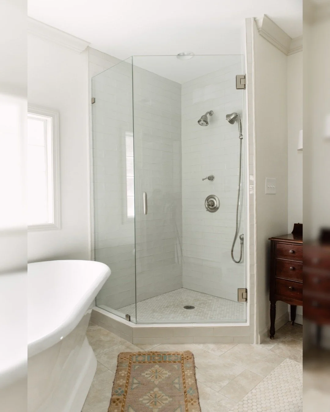 A small space with a big impact. By opening up the shower and introducing a lighter palette, this bathroom now feels brighter, more spacious, and timeless. Who else is dreaming of a brighter bathroom?