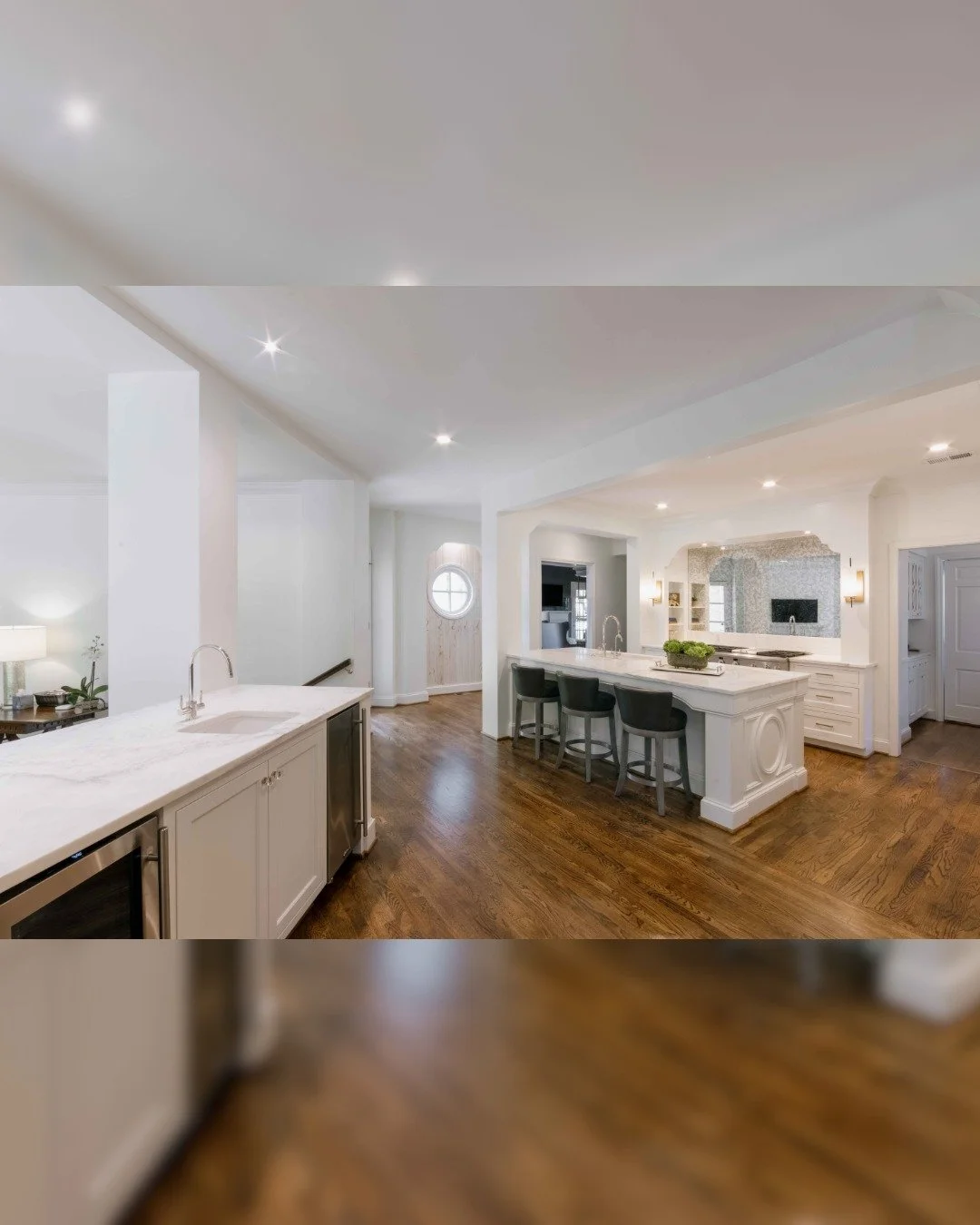 A white kitchen isn&rsquo;t about chasing trends.

It&rsquo;s about creating a space that feels calm, welcoming, and just as beautiful years from now as it does today. How do you feel about white kitchens?

#interiordesign #kitchendesign #kitchen #ki