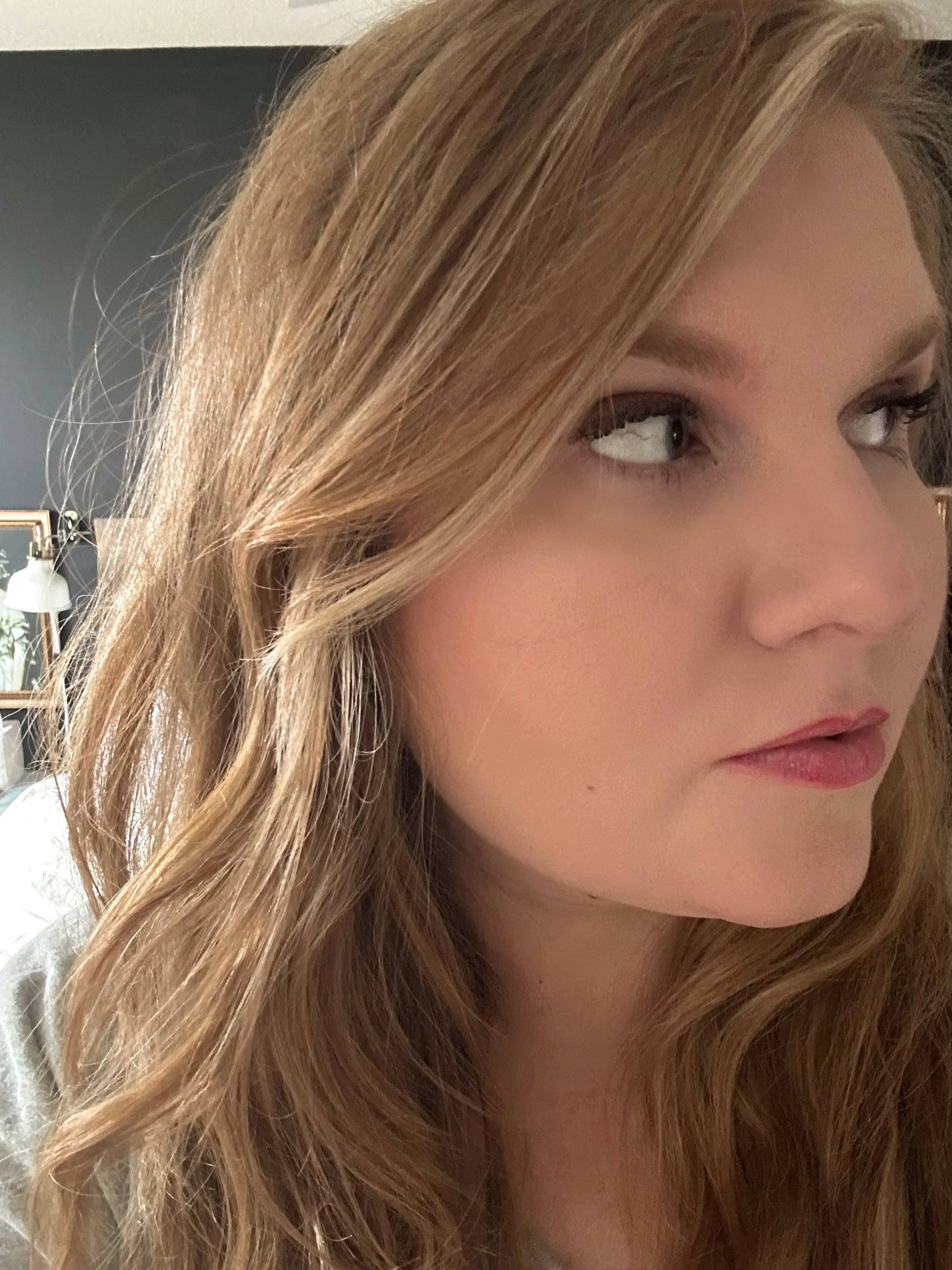 Facetune_03-12-2023-12-56-10.jpg