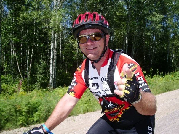 Merci à mon père André de m'avoir donné l'amour du vélo.