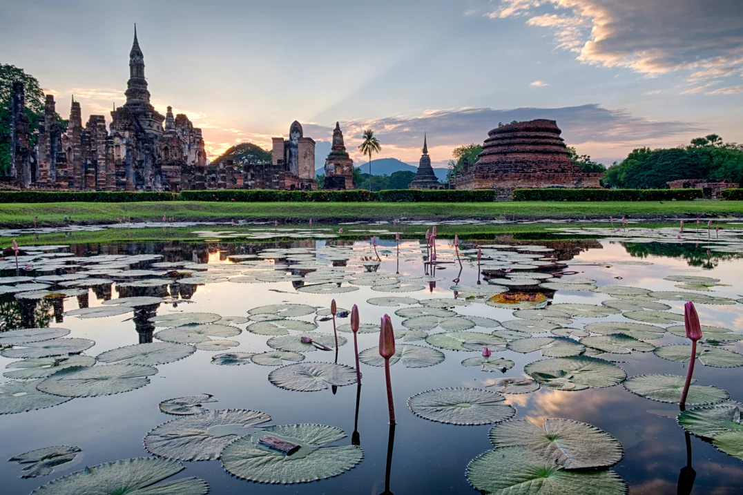 16-11-27 - Unesco Sukhotai (Thaïlande).jpg