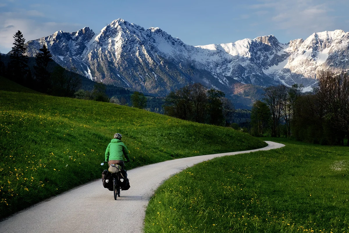 Winding Austrian cycle paths. Click for the original text.
