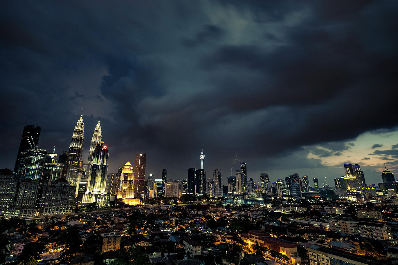18-03-12---Orage-KL-(Malaisie).jpg