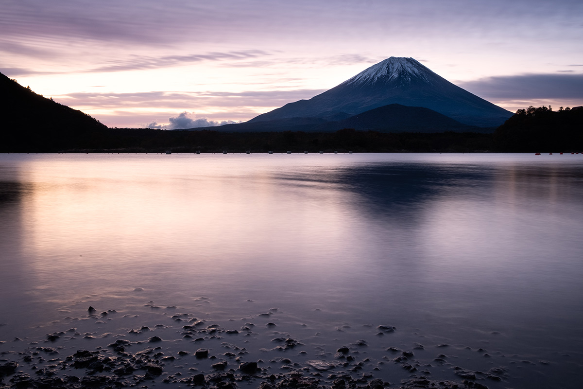 18-10-31---Galets-et-Fuji-(Japon).jpg