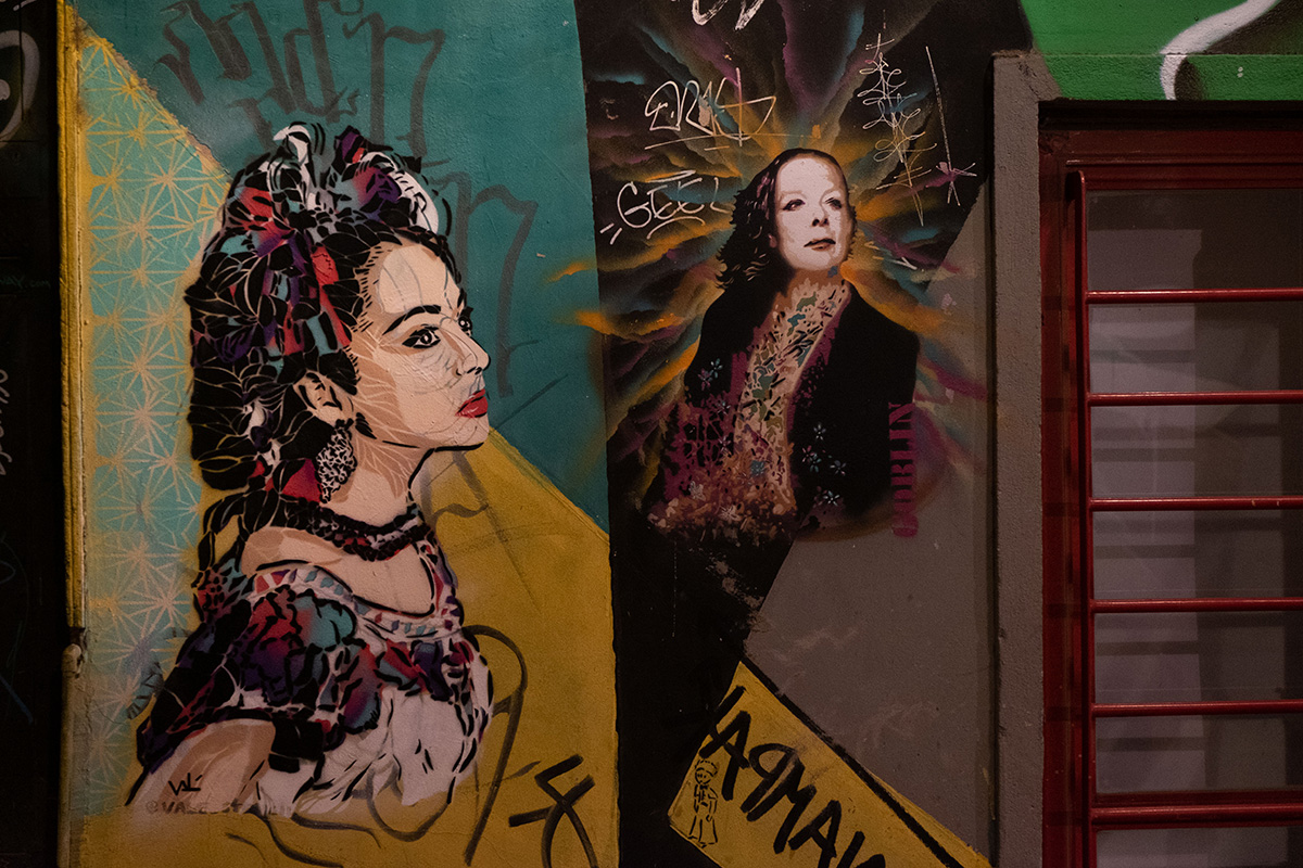 19-04-02--Graffitis-7-(Valparaiso,-Chili).jpg