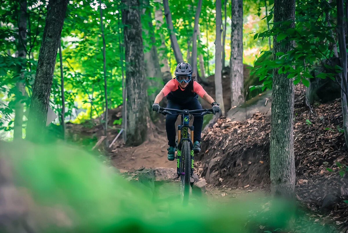 Audrée Vaillancourt started mountain biking in 1996 and practices various disciplines. Photo credit Alain Denis, Trees Mountain Apparel.