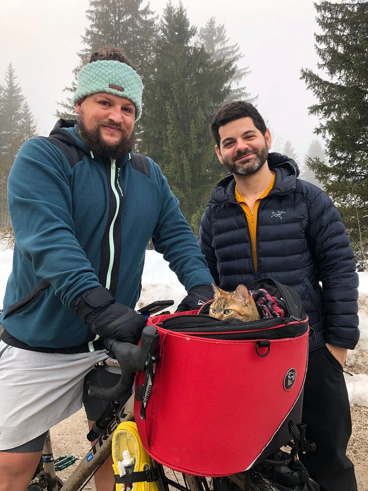 Dean et Nala, un Écossais à vélo avec son chat — Jonathan B. Roy