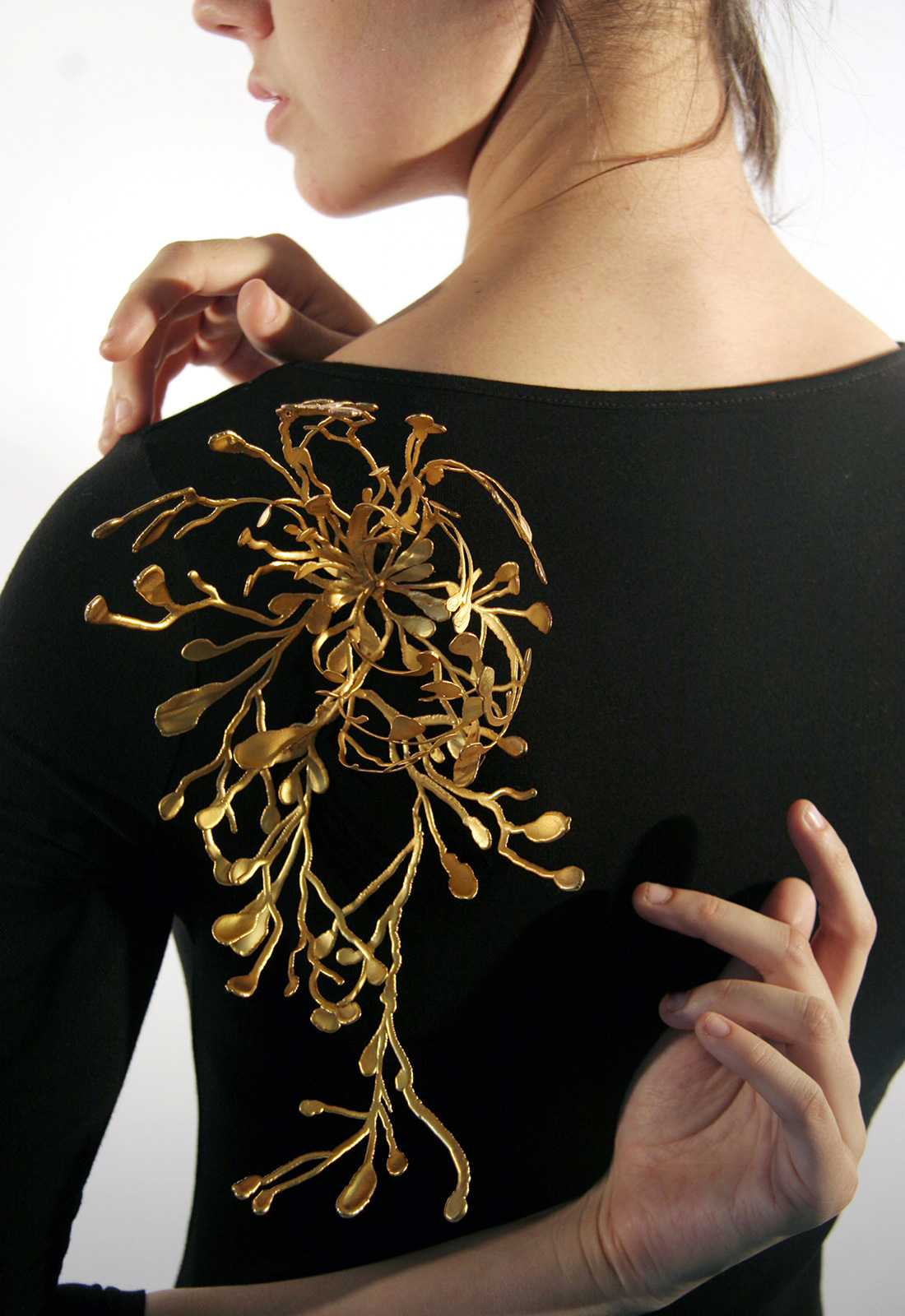 SynapticGap_Brooch_CopperGold_1.jpg