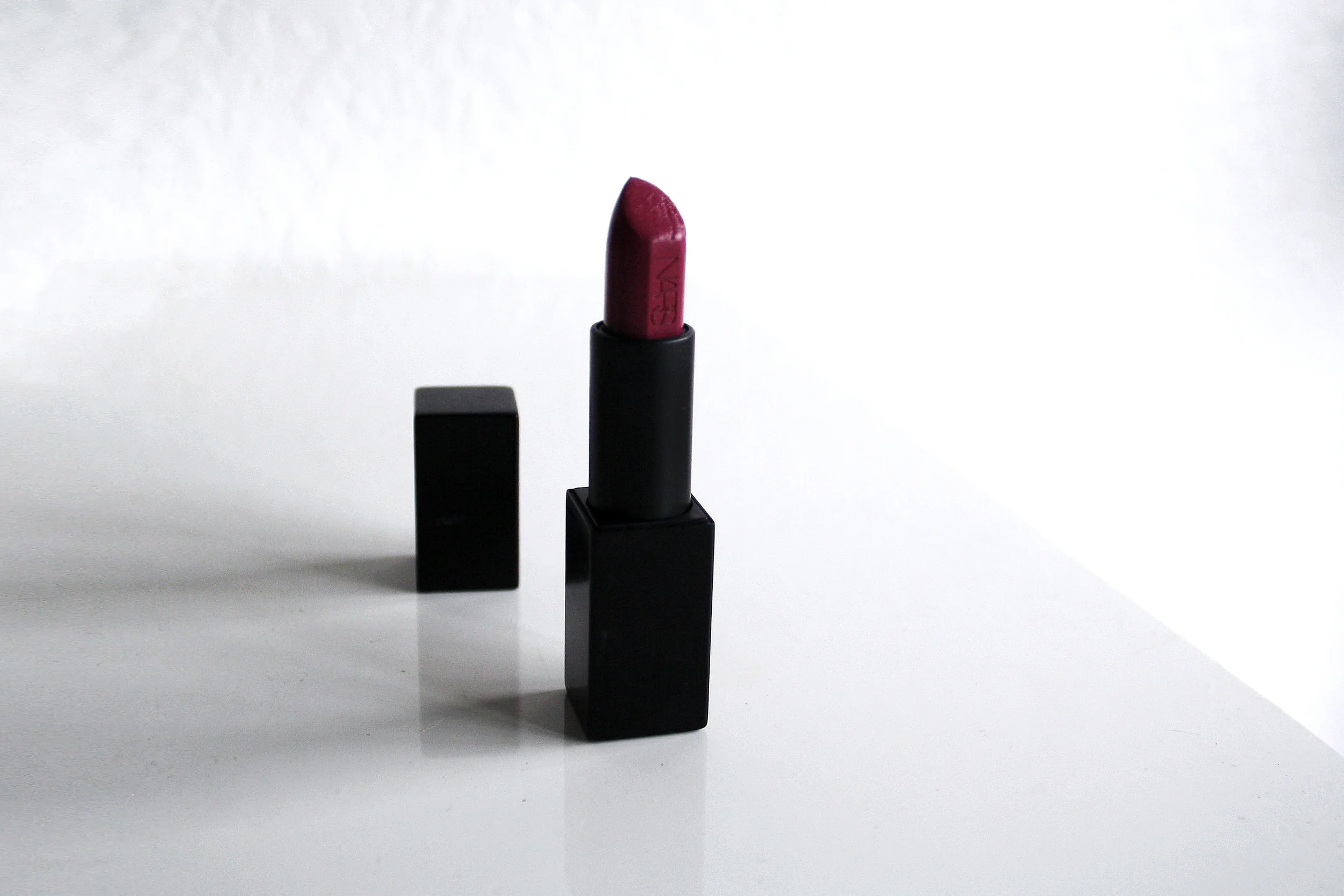 Nars Audacious Lipstick in Fanny
