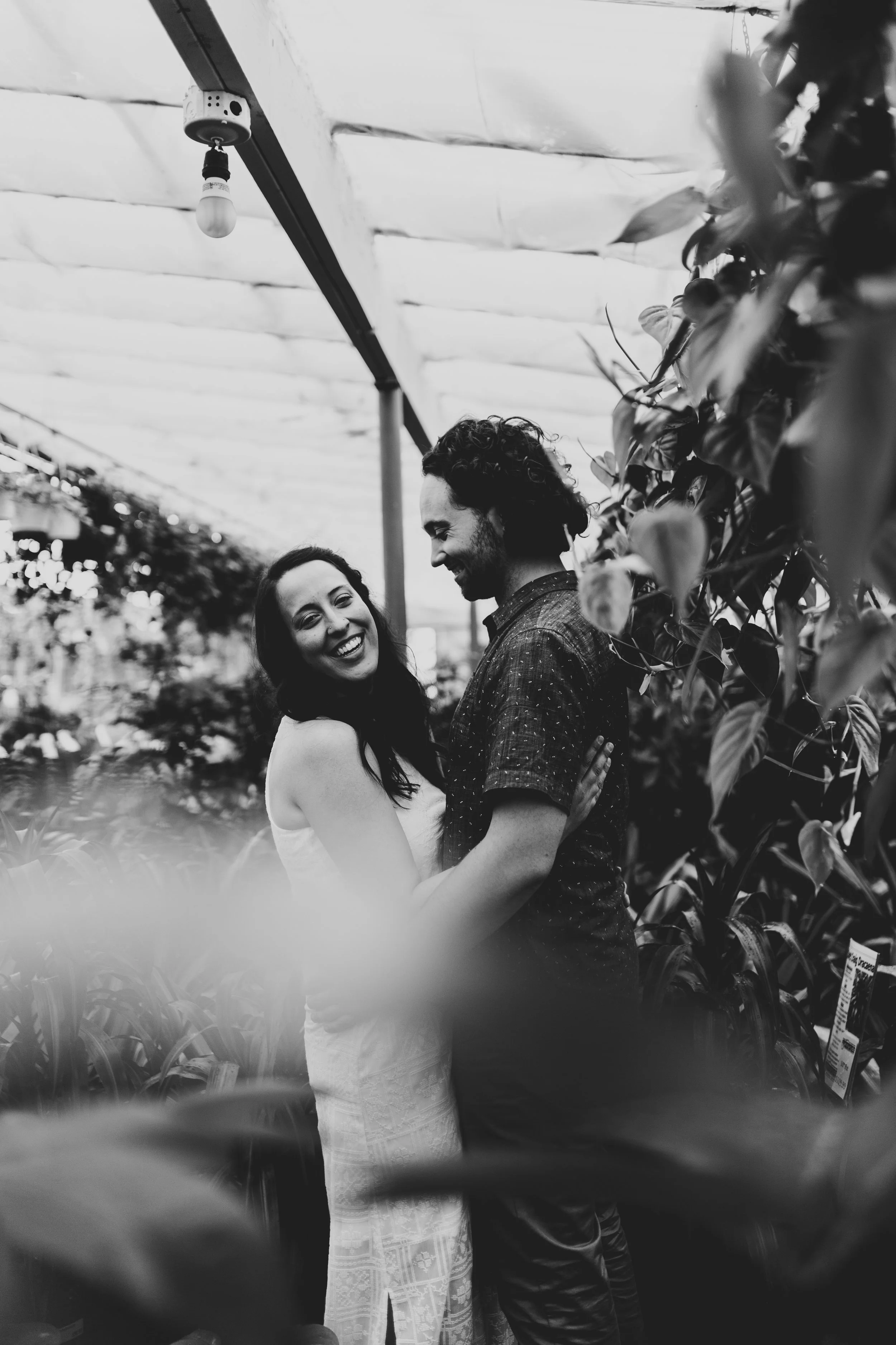20000101-calgarygreenhouseengagementsession-Traci and Travis-0137.jpg