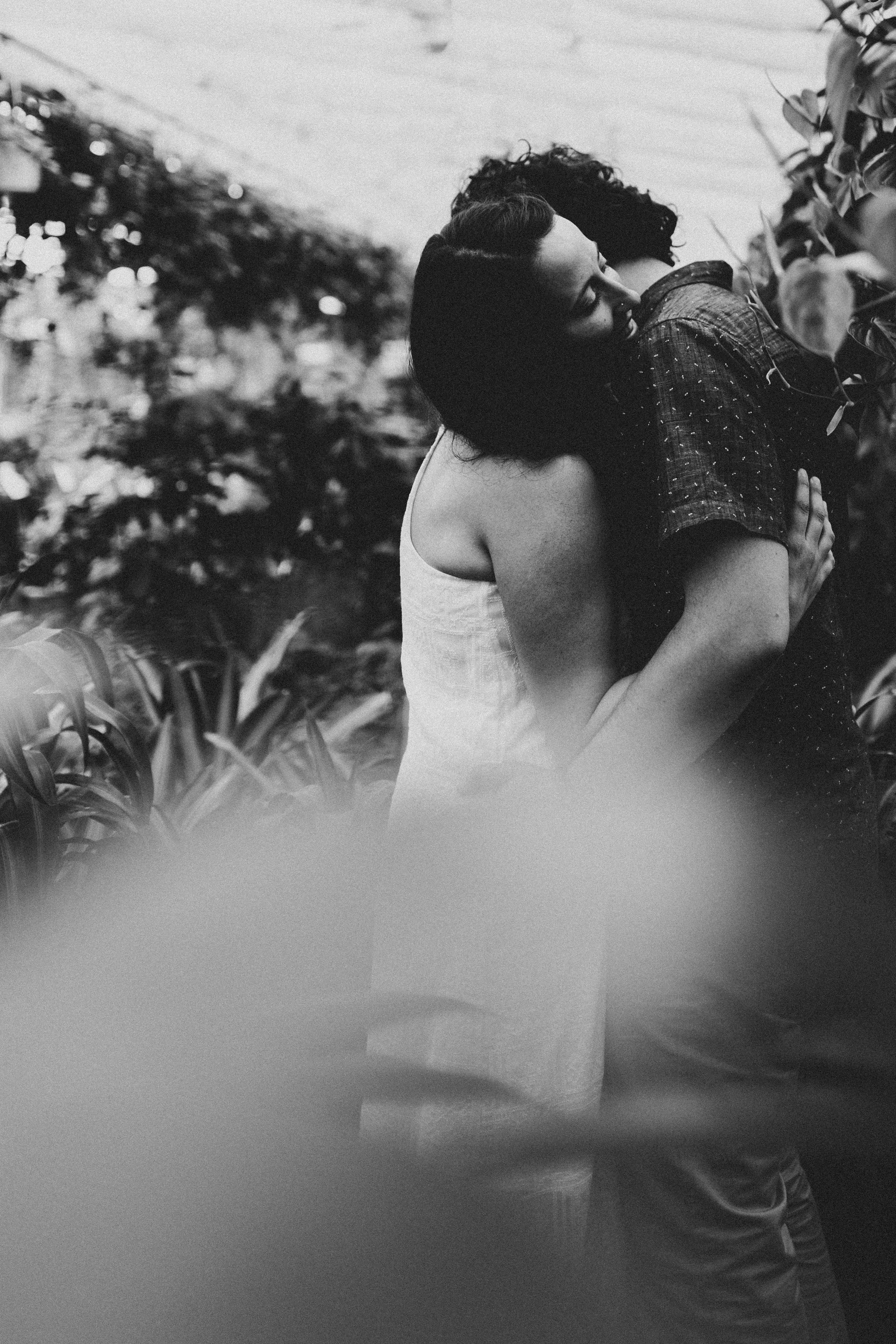 20000101-calgarygreenhouseengagementsession-Traci and Travis-0138.jpg