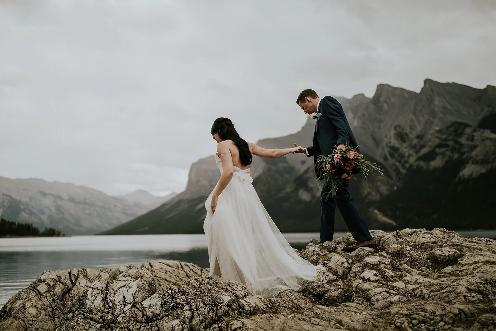 banff-elopement-photographer-33.jpg