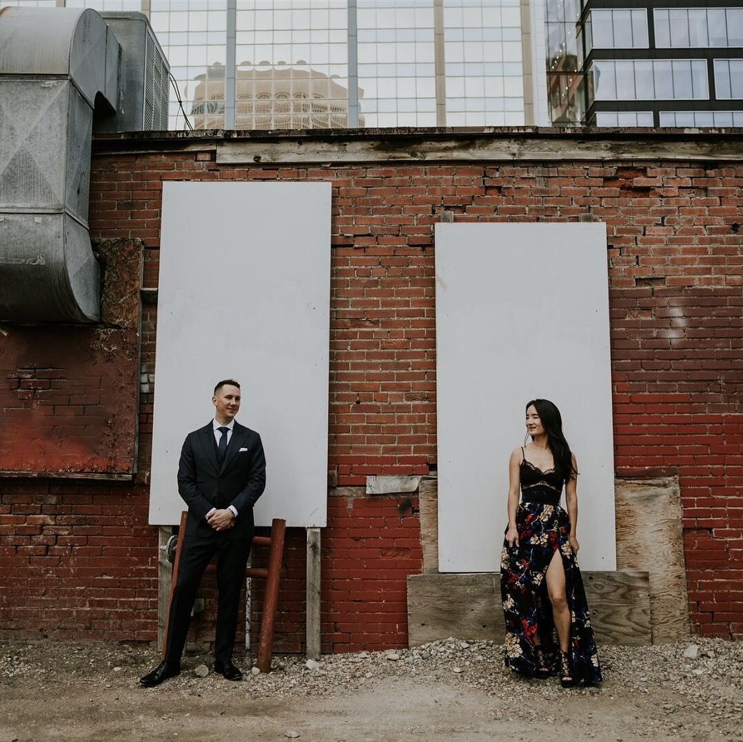 Had the best time with these two last weekend frolicking around downtown. Highlights were: finding this brick wall with two white backdrops to feature L+D like paintings on a gallery wall, a @yycbump mural that matched Lizs&rsquo; dress exactly and f