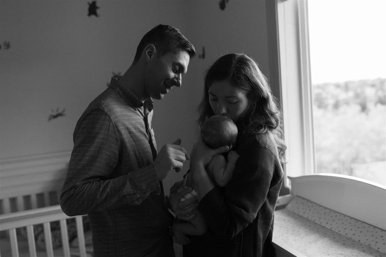 Lifestyle Newborn Session in Calgary | Breeze Photography