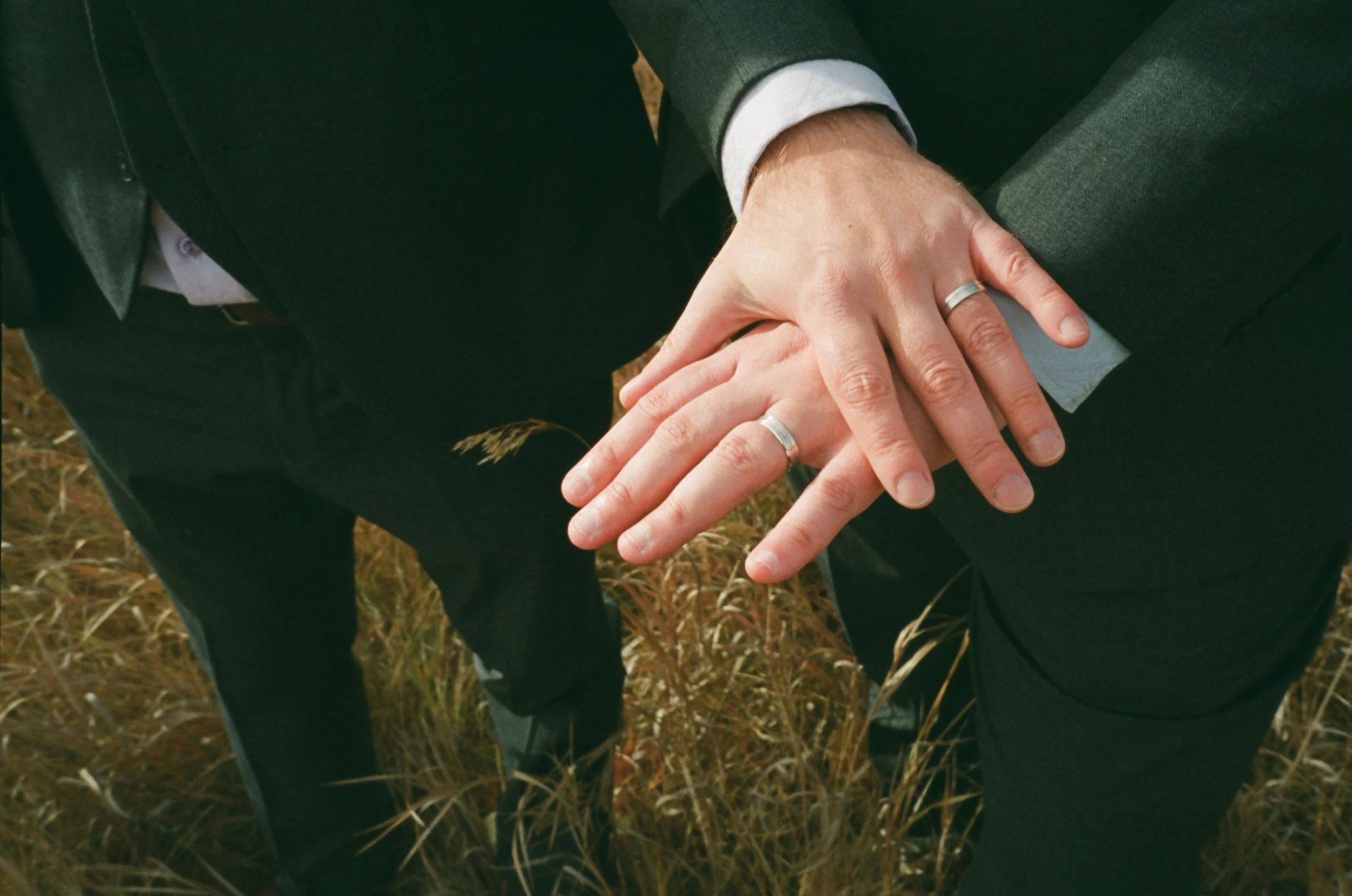 victoria-bc-calgary-documentary-wedding-photographer