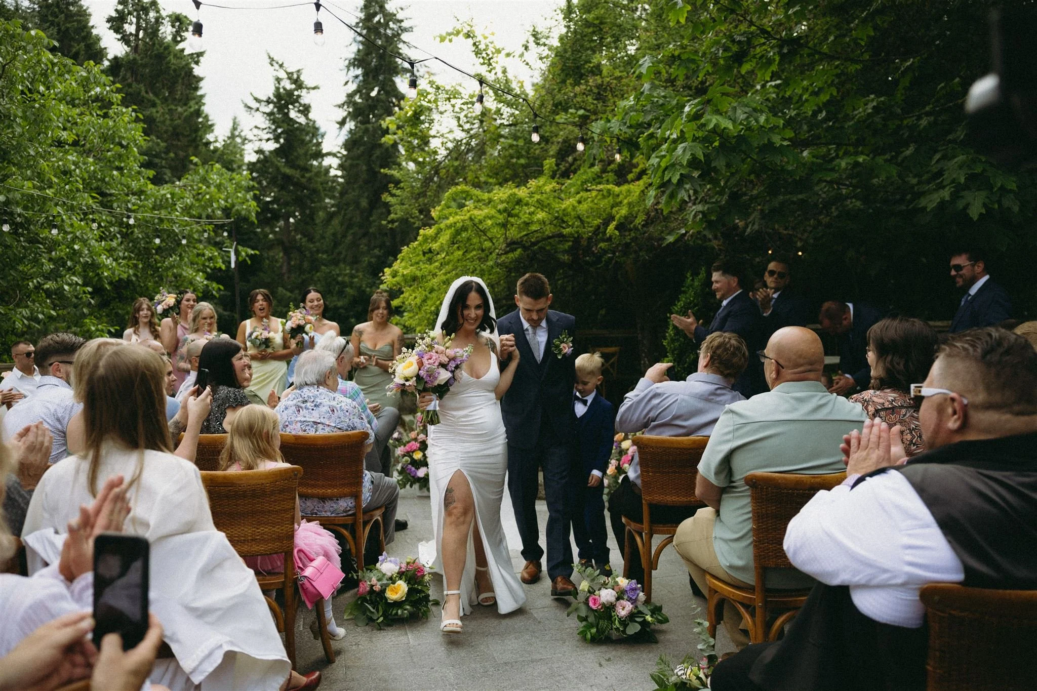Cuckoo’s Trattoria Wedding in Coombs, BC | Vancouver Island Wedding Photographer