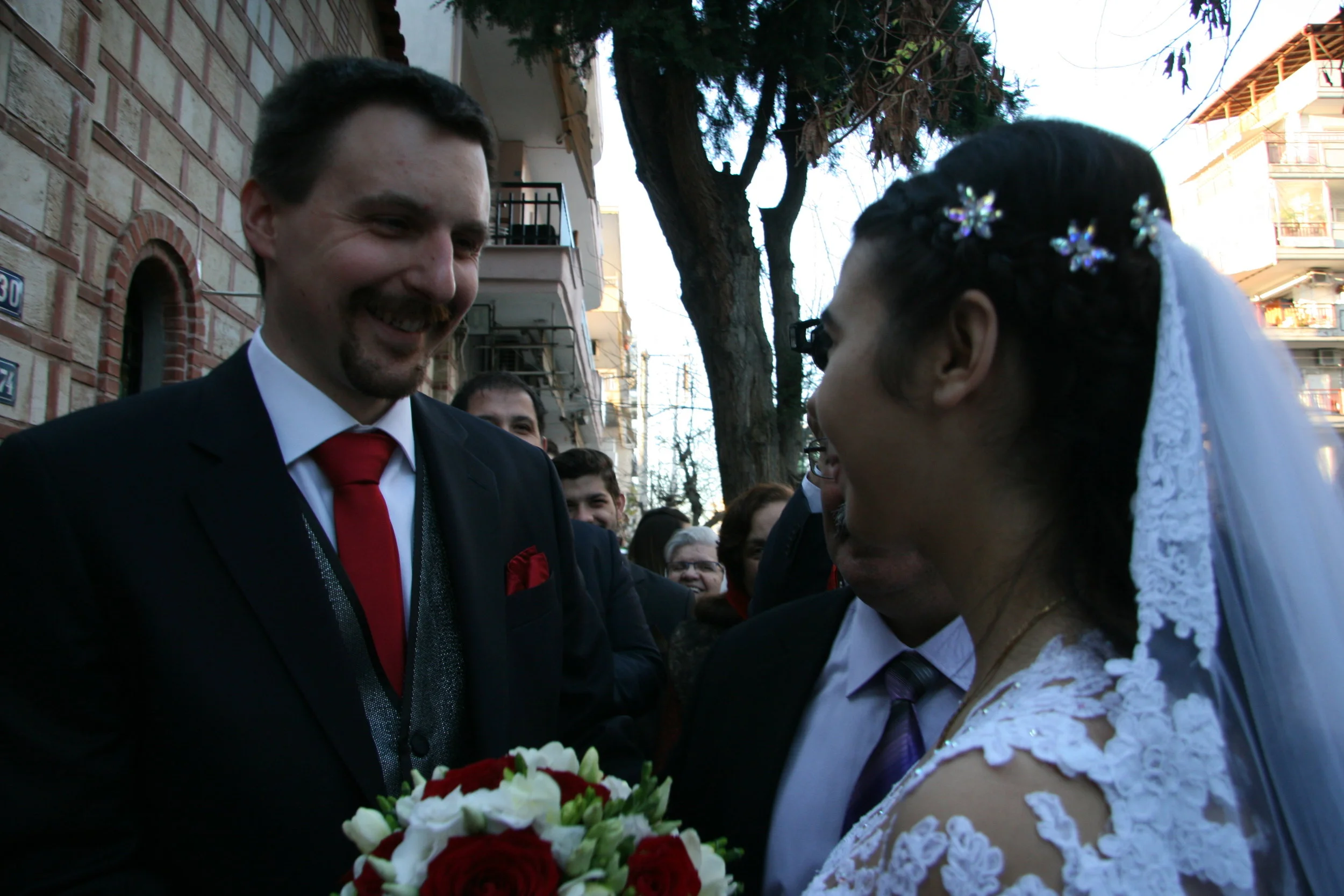 John greets Sophia