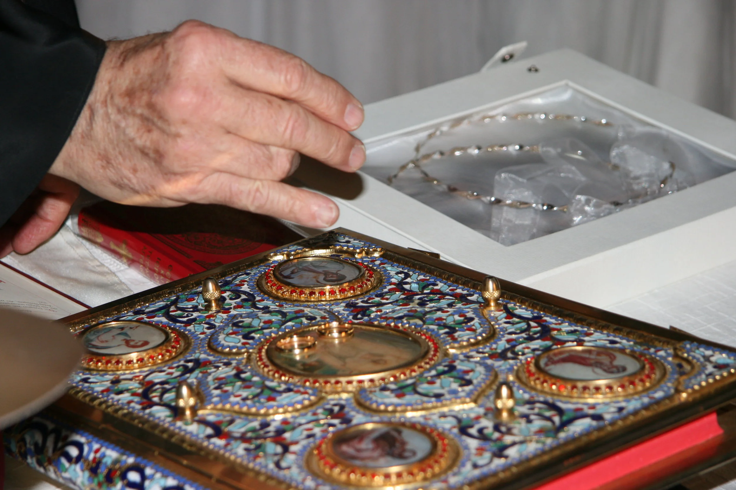 Blessing the rings on the gospel
