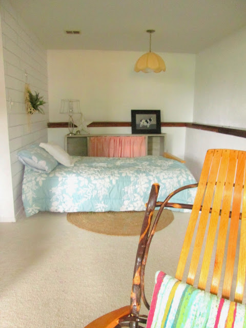 guest+room+wall1.jpg